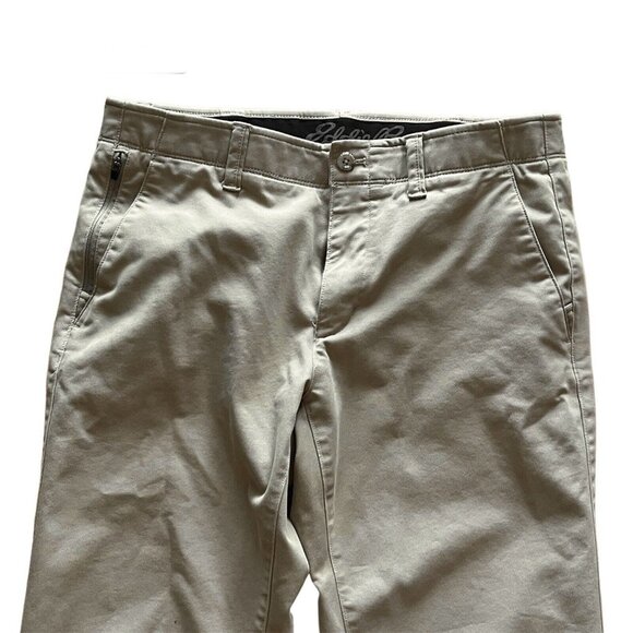 Eddie Bauer Men's Classic Flex Wrinkle-Resistant Sport Chinos-Khaki-Size 34X34 - Picture 2 of 6